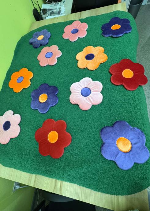 Гра Полянка з квітками